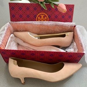 Size 7.5 Tory Burch heels